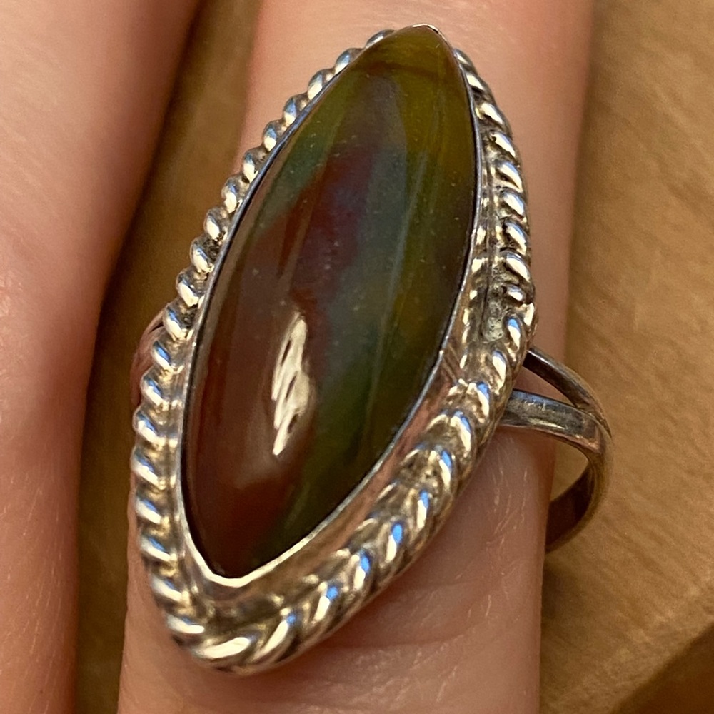 Beautiful Vintage Jasper Signed Sterling Silver Ring - Picture 3 of 7
